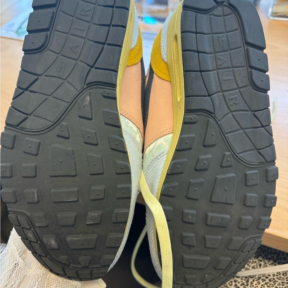 Nike Air Max 1 sneakers in spring mix size 10 - Picture 7 of 7